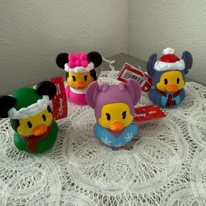 NEW Target Bullseye
Playground Disney
Christmas Rubber
Ducks, Set of 4
